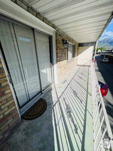 Photo 20 for MLS #2086399 at 2220 E Murray Holladay Rd