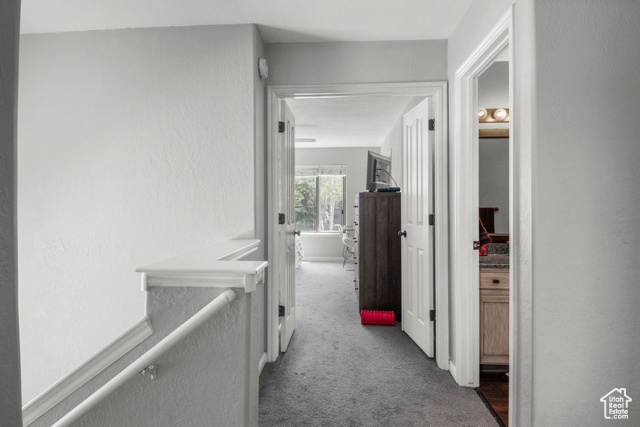 Photo 10 for MLS #2086421 at 2693 Cottage Loop