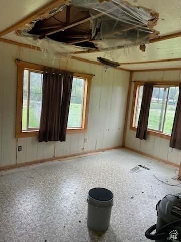 Photo 5 for MLS #2086423 at 3627 S 1000 East