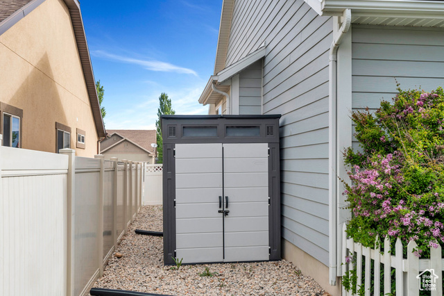 Photo 30 for MLS #2086462 at 488 E Acord Way