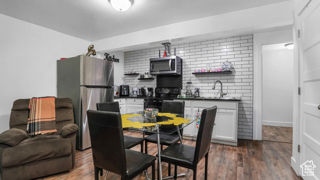 Photo 23 for MLS #2086467 at 5241 W South Jordan Pkwy