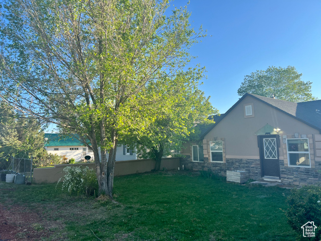 145 N 200 W, Roosevelt UT 84066