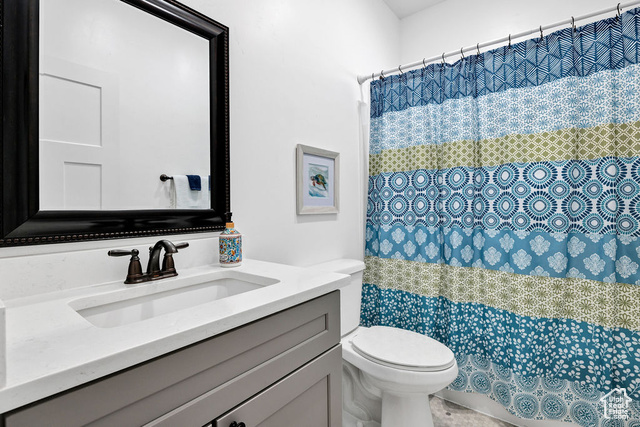 Photo 14 for MLS #2086494 at 670 N Lake Sight Dr