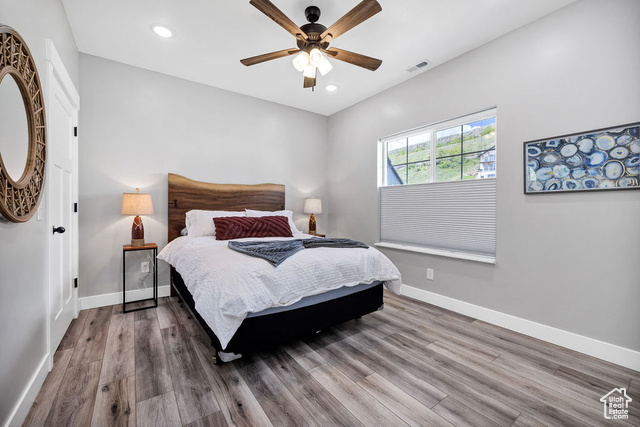 Photo 12 for MLS #2086494 at 670 N Lake Sight Dr