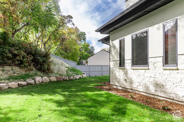 Photo 22 for MLS #2086514 at 3685 S Craig Cir