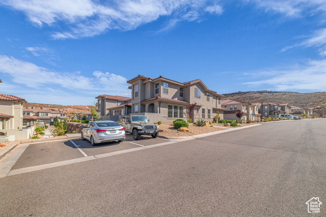 Photo 2 for MLS #2086520 at 1189 N Bello Alley