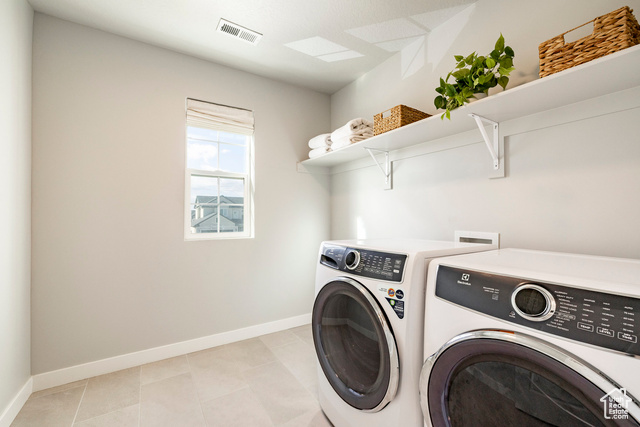 Photo 41 for MLS #2086545 at 1383 Snowberry Cir
