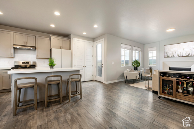 Photo 14 for MLS #2086545 at 1383 Snowberry Cir