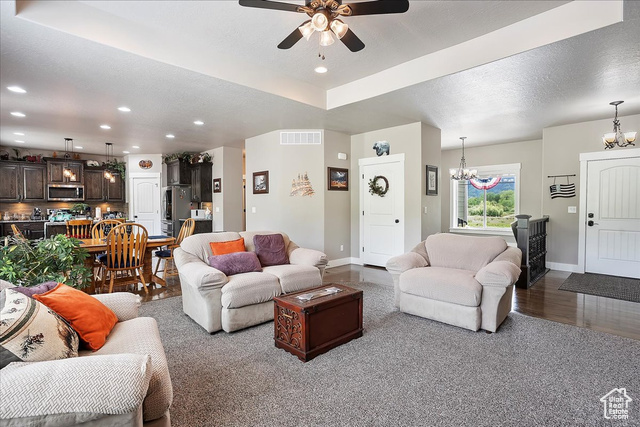Photo 9 for MLS #2086716 at 4548 N Sheep Creek Dr