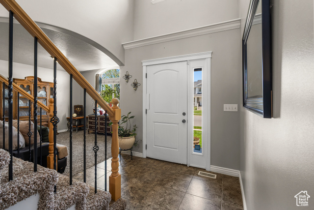 Photo 4 for MLS #2086735 at 2318 N 2100 West
