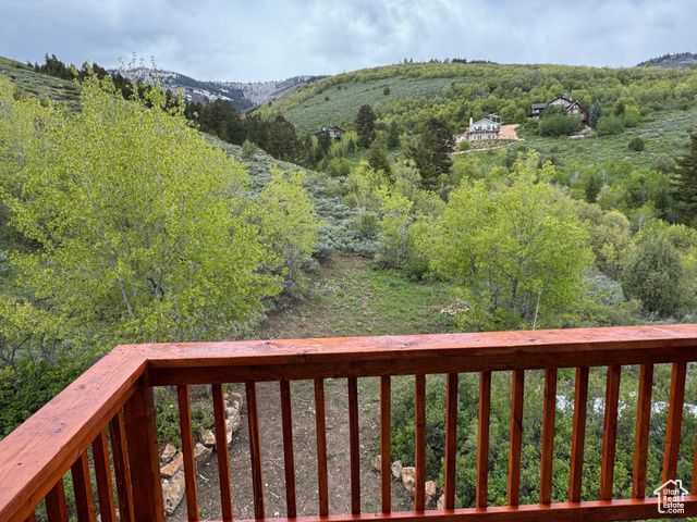 Photo 30 for MLS #2086737 at 395 Hickock Dr #309