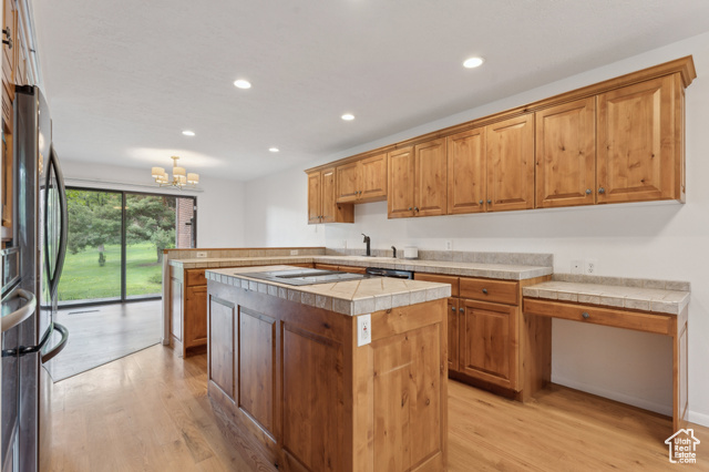 Photo 6 for MLS #2086738 at 1679 Village Round Dr