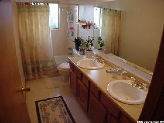 854 Lafayette St, Sandy, UT 84094 — photo 3