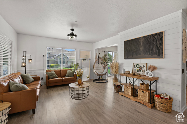 Photo 2 for MLS #2086749 at 152 S 930 East