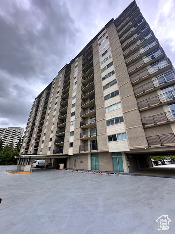 875 S DONNER WAY #208, Salt Lake City UT 84108
