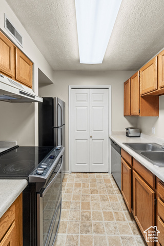 Photo 9 for MLS #2086837 at 230 E Broadway #504