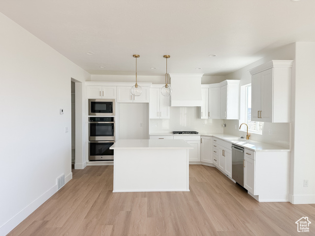 Photo 2 for MLS #2086946 at 6976 W Hazel Oak Ct #226