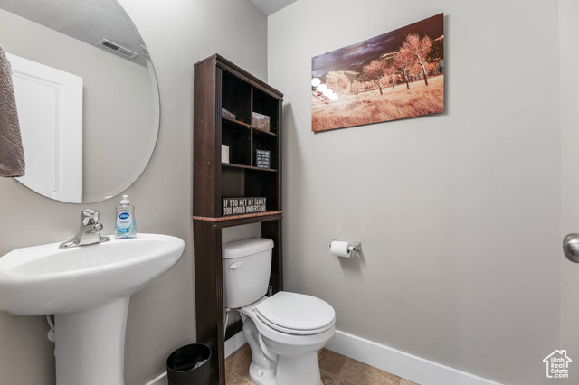 Photo 9 for MLS #2086962 at 5564 W Baldrine Ct