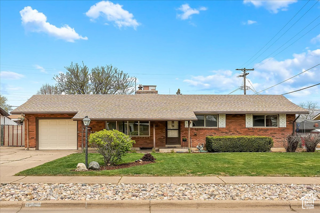 2186 W 4300 S, Roy UT 84067