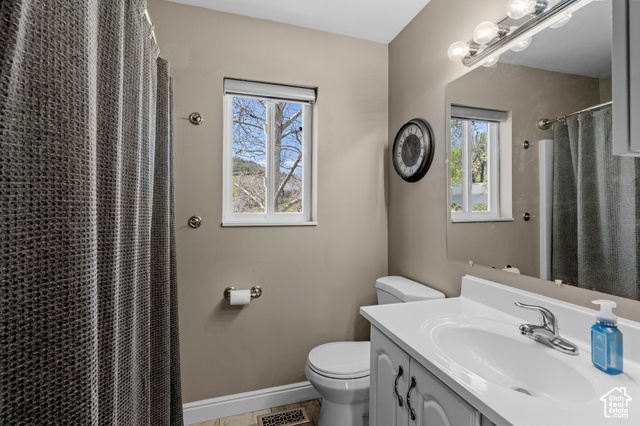 Photo 17 for MLS #2086977 at 10246 E Lake Pines Dr #1020