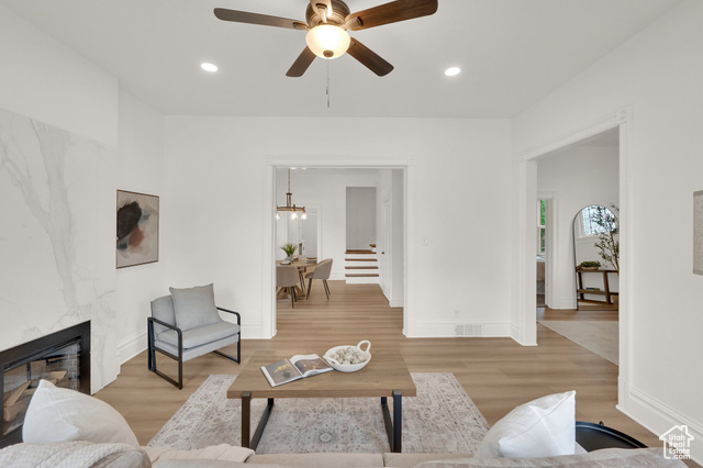 Photo 5 for MLS #2086996 at 532 E 600 South