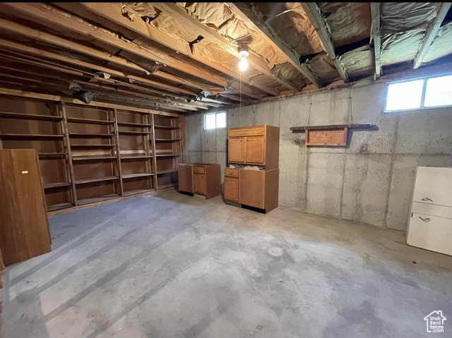 Photo 31 for MLS #2087031 at 431 E Hooper Ave