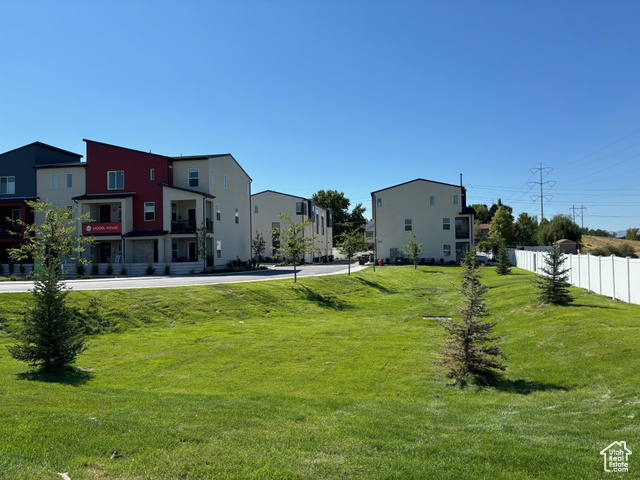 Photo 20 for MLS #2087041 at 937 W Coalburn Way  #102