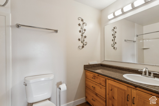 Photo 14 for MLS #2087055 at 595 S Main St #26