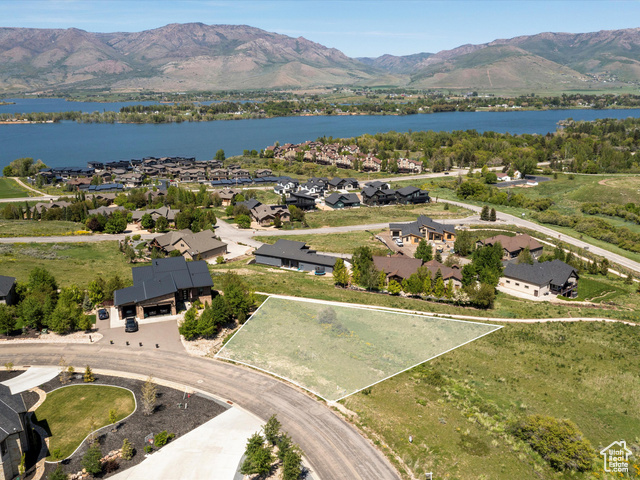 6388 E HAWKS LN, Huntsville UT 84317
