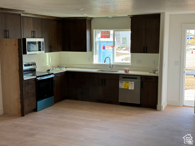 Photo 3 for MLS #2087093 at 160 S 50 West
