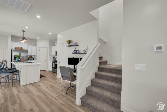 Photo 16 for MLS #2087168 at 758 W Slate Ln