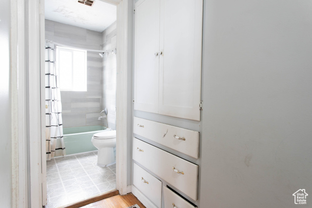 Photo 31 for MLS #2087170 at 194 Country Club Dr