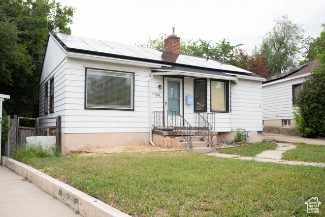 Photo 37 for MLS #2087170 at 194 Country Club Dr