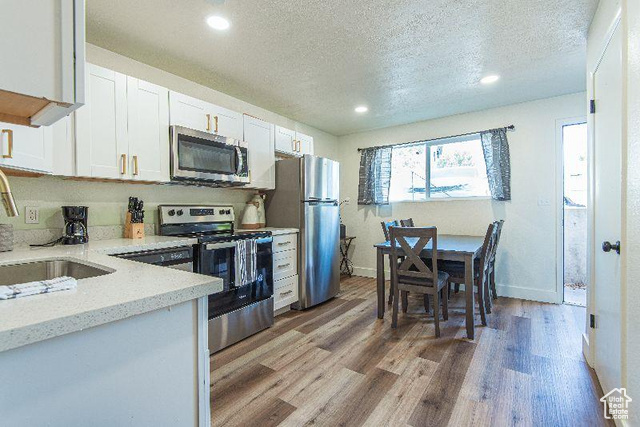 Photo 17 for MLS #2087179 at 285 E Whitlock Ave