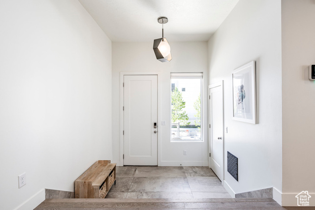 Photo 15 for MLS #2087198 at 260 W 500 North #4