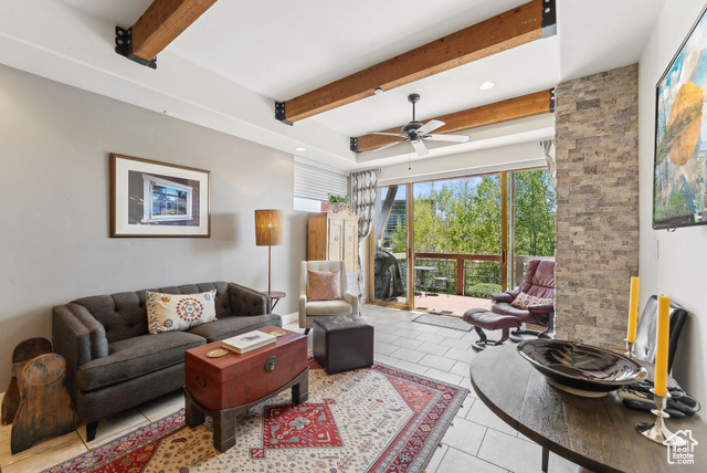 Photo 8 for MLS #2087214 at 6322 N Park Ln #3
