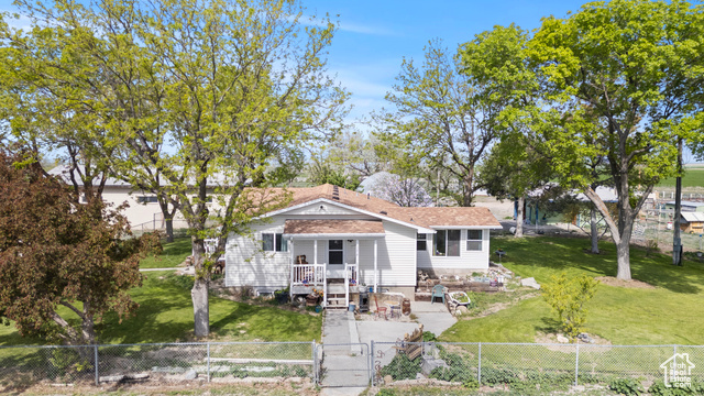 Photo 35 for MLS #2087233 at 32410 W Highway 30