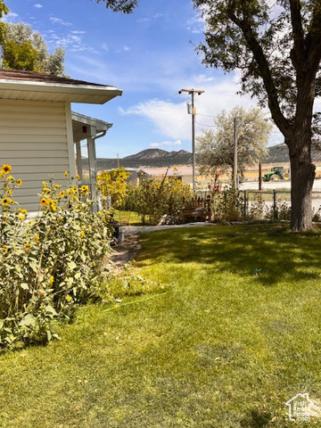 Photo 54 for MLS #2087233 at 32410 W Highway 30