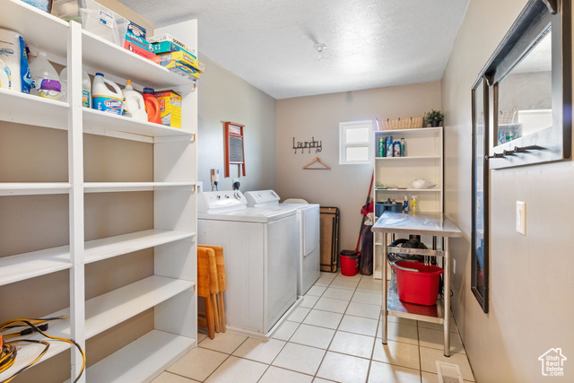 Photo 13 for MLS #2087250 at 2971 W Bullion Rd