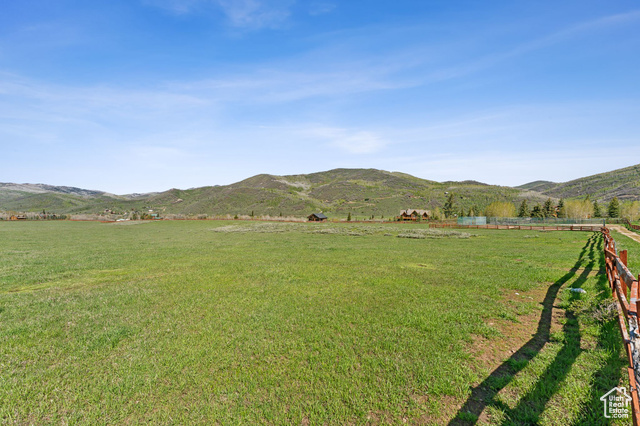 Photo 38 for MLS #2087268 at 5399 E Targhee Dr