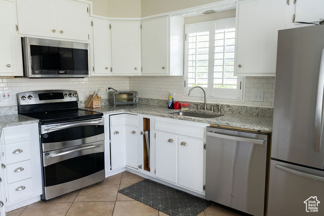 Photo 11 for MLS #2087301 at 1444 S Beacon Dr