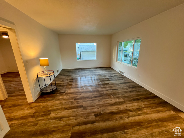 Photo 5 for MLS #2087303 at 144 S 100 West