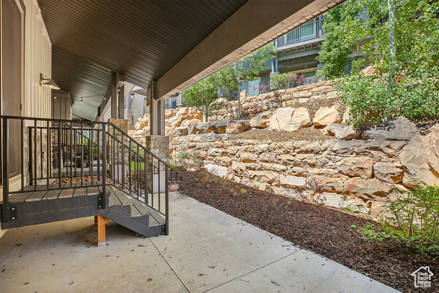 Photo 35 for MLS #2087310 at 3041 Cedar Dr