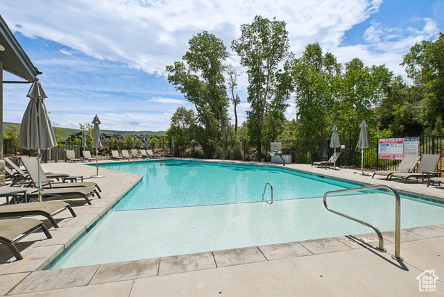 Photo 43 for MLS #2087310 at 3041 Cedar Dr