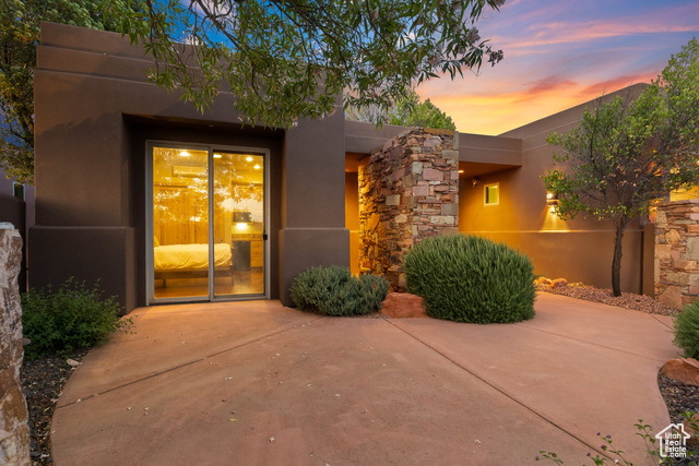 Photo 37 for MLS #2087311 at 2405 W Entrada Trl #76