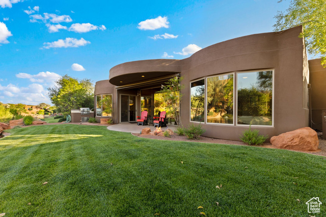 Photo 40 for MLS #2087311 at 2405 W Entrada Trl #76