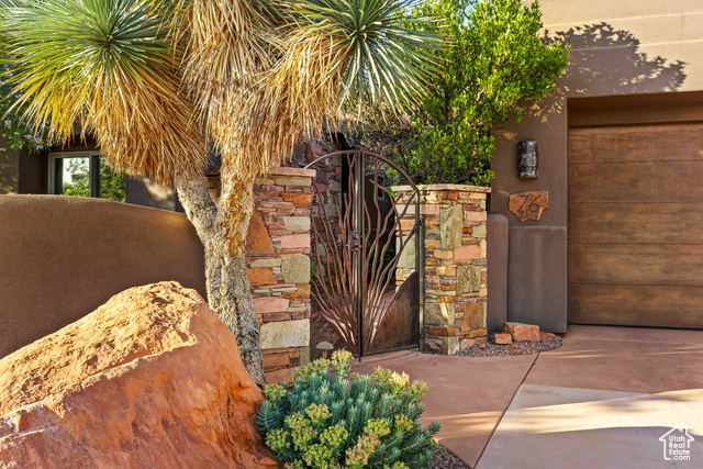 Photo 34 for MLS #2087311 at 2405 W Entrada Trl #76