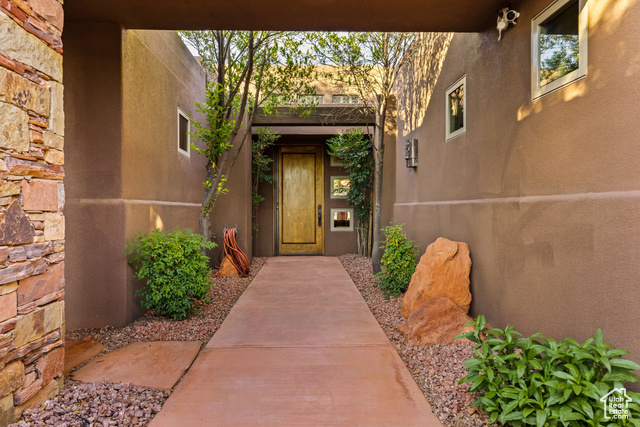 Photo 36 for MLS #2087311 at 2405 W Entrada Trl #76