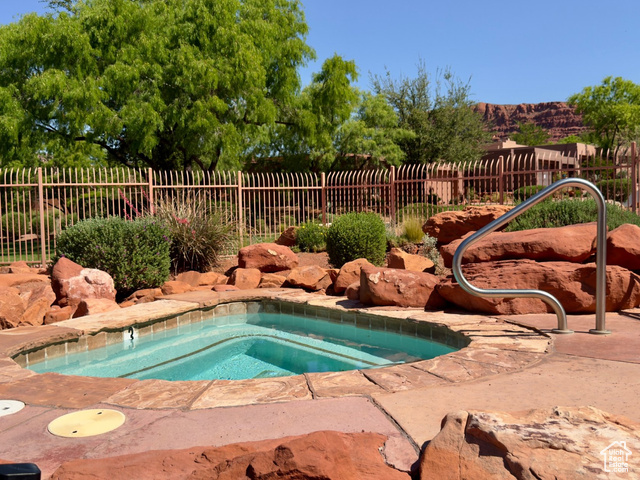Photo 69 for MLS #2087311 at 2405 W Entrada Trl #76