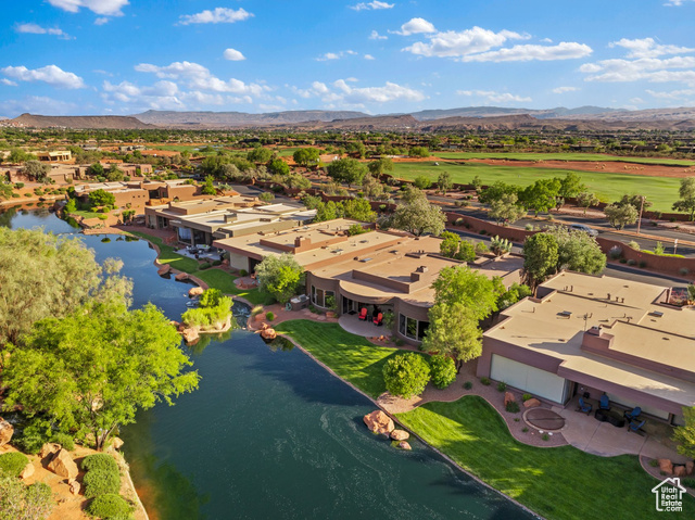 Photo 44 for MLS #2087311 at 2405 W Entrada Trl #76